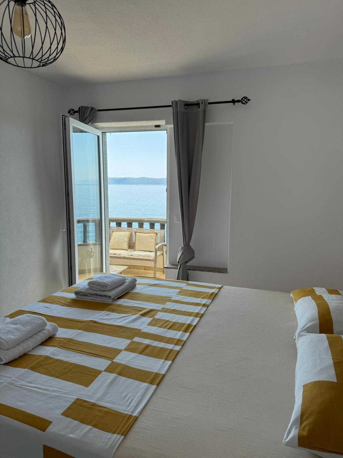 Villa Nevia 1 Drasnice Bagian luar foto